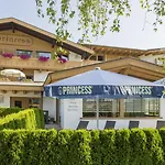 Princess Bergfrieden Apartmanhotel Seefeld in Tirol