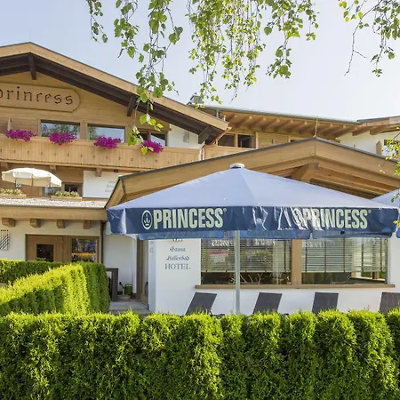 Princess Bergfrieden Aparthotel Seefeld in Tirol
