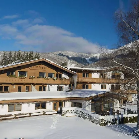 Aparthotel Princess Bergfrieden Seefeld in Tirol